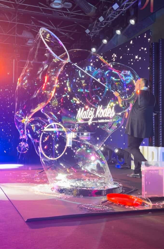 Bublinová show